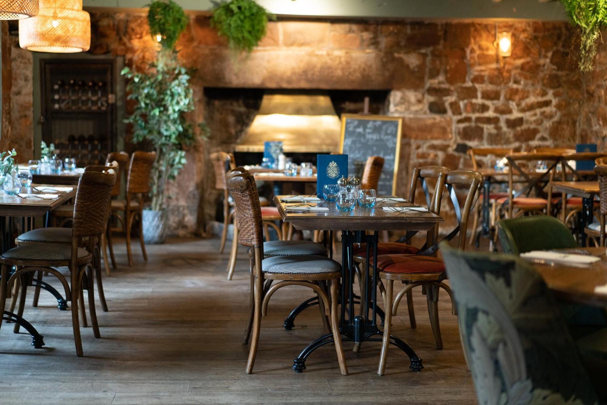 Old Court House Inn St Aubin Buitenkant foto
